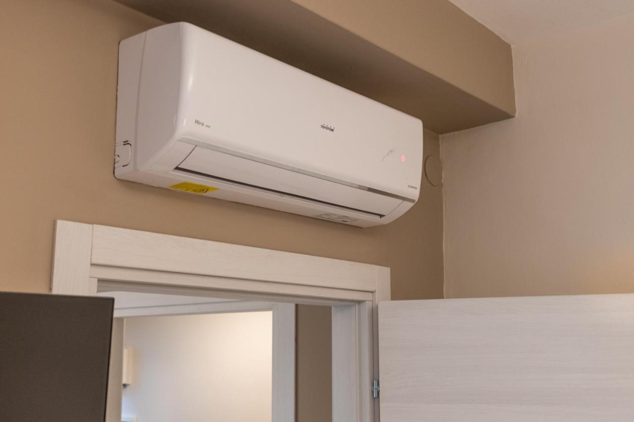 V B M Apartment Bari Bagian luar foto